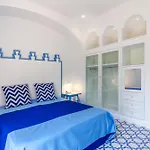 Mignon Meuble 3*