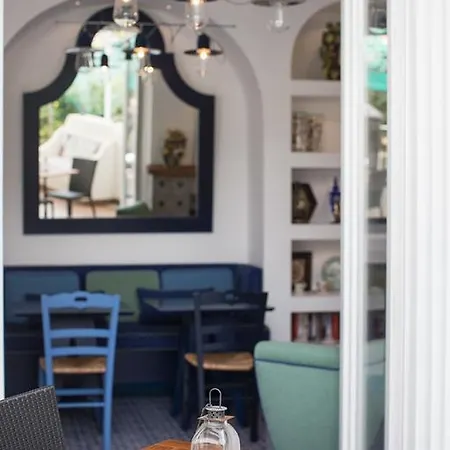 Mignon Meublè Sorrente