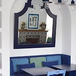 Mignon Meuble Hotell