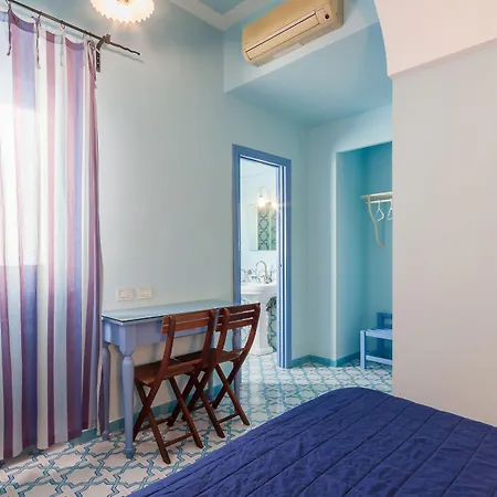 Mignon Meuble Otel