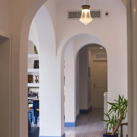Otel Mignon Meuble